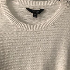 NWT Simply Vera White Sweater